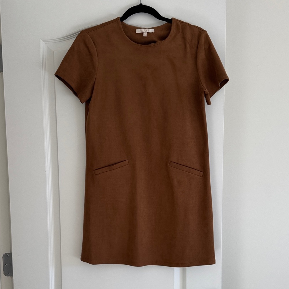 Wayf Brown Mini Dress with Short Sleeves